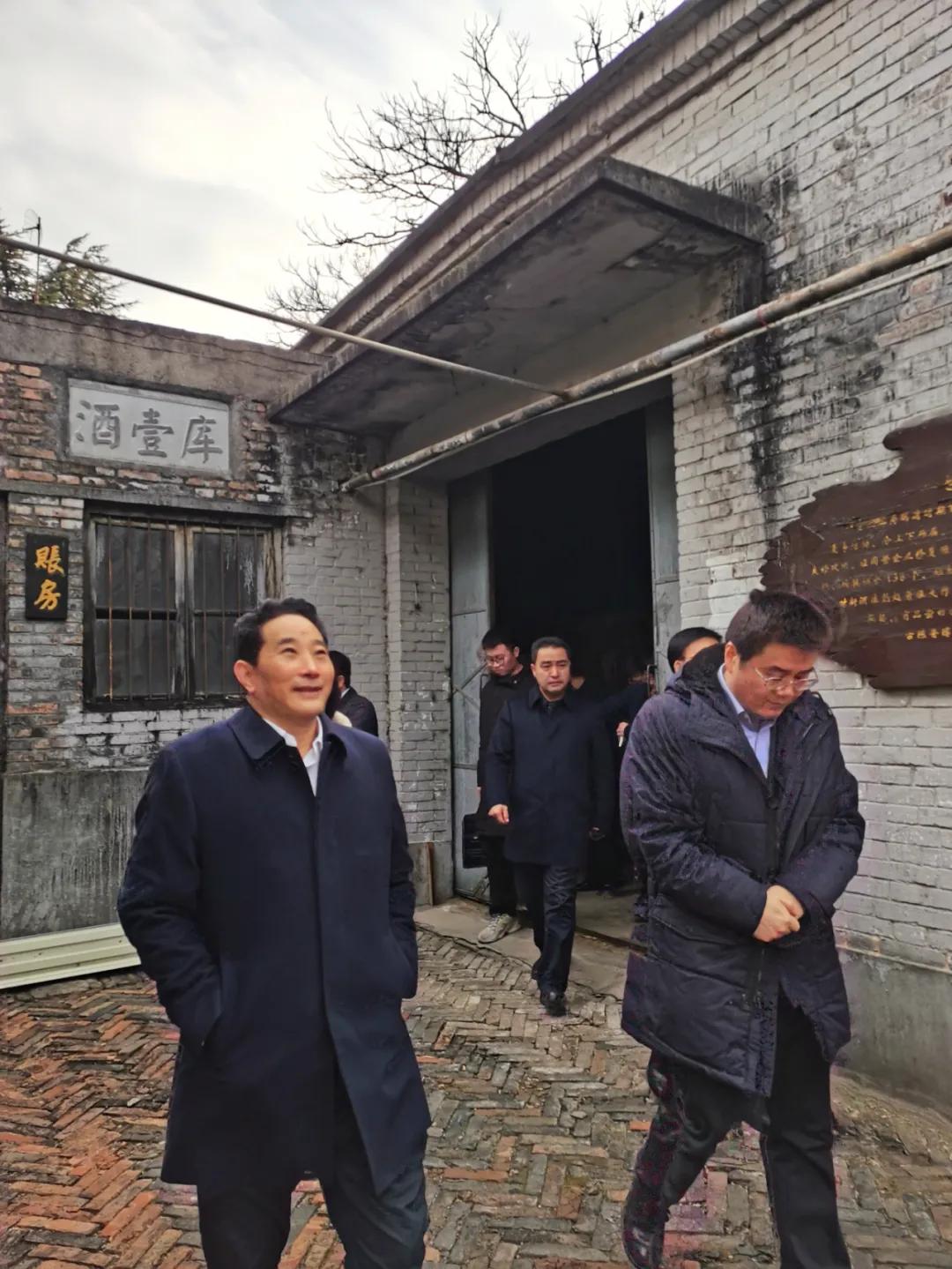 秦川古韵，词人怀古咏三秦