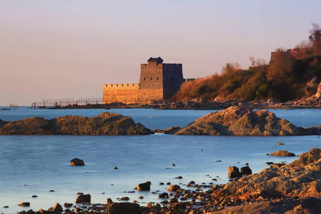 海滨明珠秦皇岛，历史与现代的交汇之地